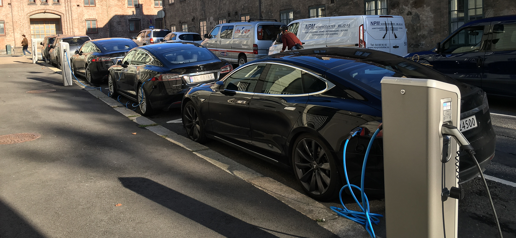 Teslas in Oslo